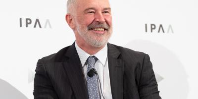 Gordon at event